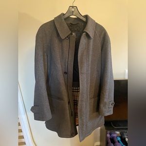 Mens Burberry trench coat